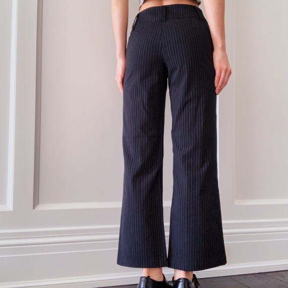 Vintage high rise pinstripe kickflares 🪙 - Picture 10 of 13